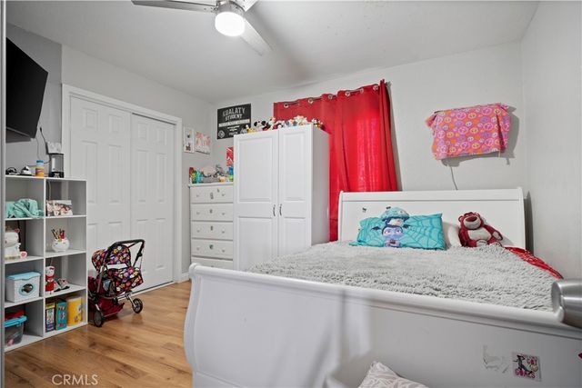 11581 4th Avenue, Hesperia, CA 92345