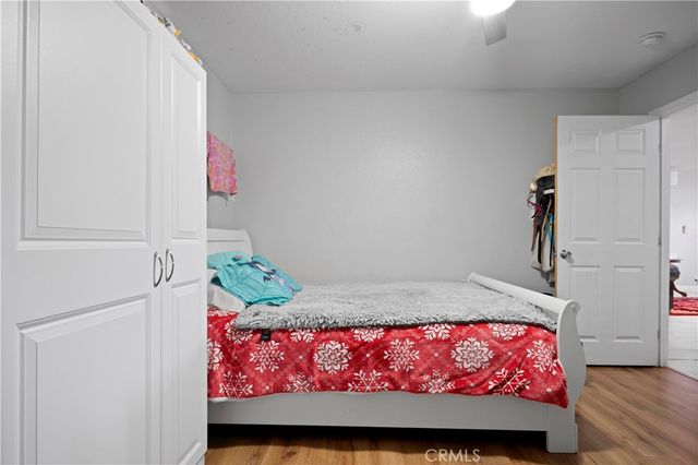 11581 4th Avenue, Hesperia, CA 92345