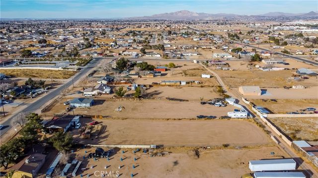 11581 4th Avenue, Hesperia, CA 92345