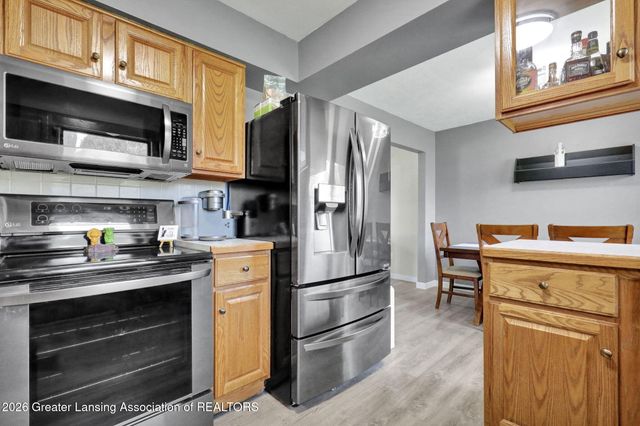 108 Meath Road, Eaton Rapids, MI 48827