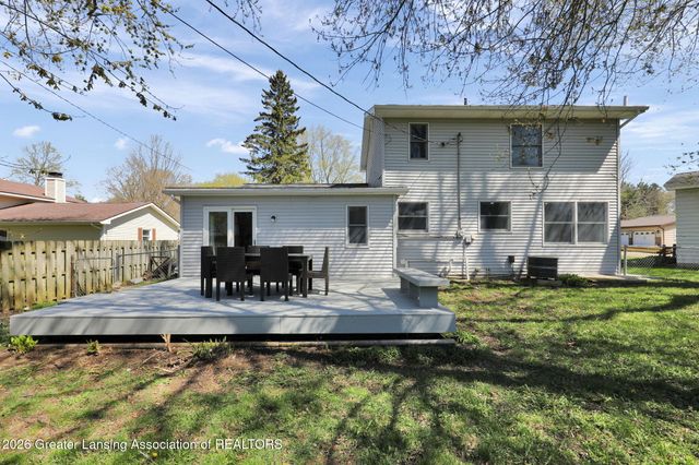 108 Meath Road, Eaton Rapids, MI 48827