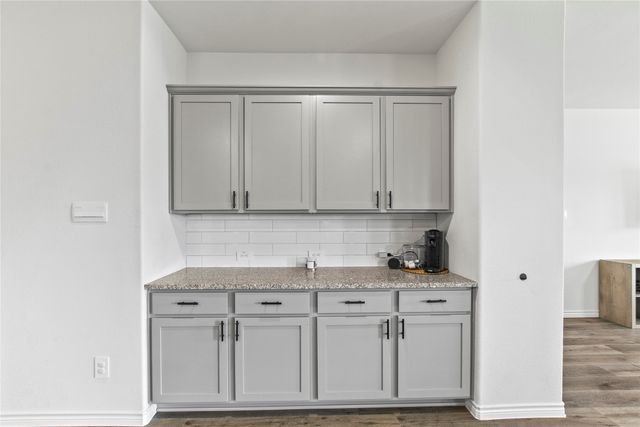 2920 Pinecrest Drive, Aubrey, TX 76227