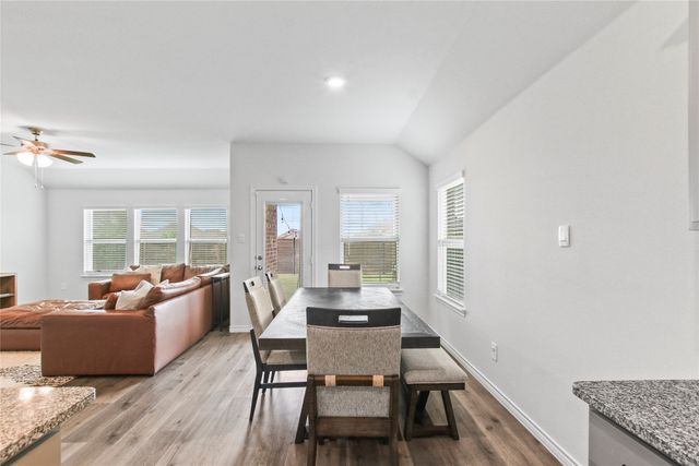 2920 Pinecrest Drive, Aubrey, TX 76227