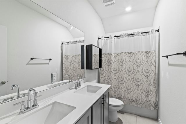 2920 Pinecrest Drive, Aubrey, TX 76227