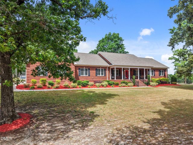 2880 Elevation Road, Four Oaks, NC 27524