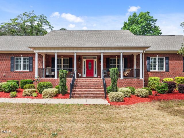 2880 Elevation Road, Four Oaks, NC 27524