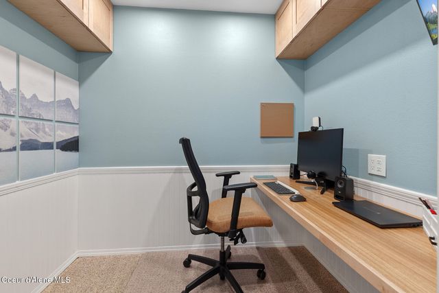 8308 N Vantage DR, Hayden, ID 83835