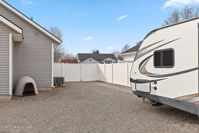 8308 N Vantage DR, Hayden, ID 83835