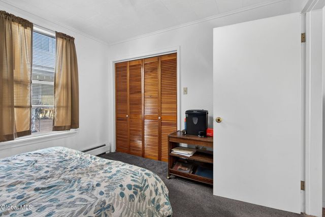 386-388 Locust Avenue, Amsterdam, NY 12010