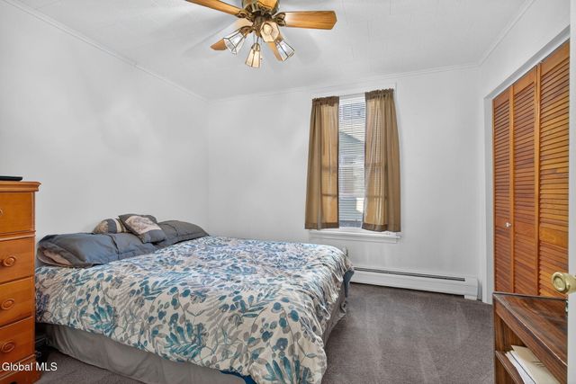 386-388 Locust Avenue, Amsterdam, NY 12010