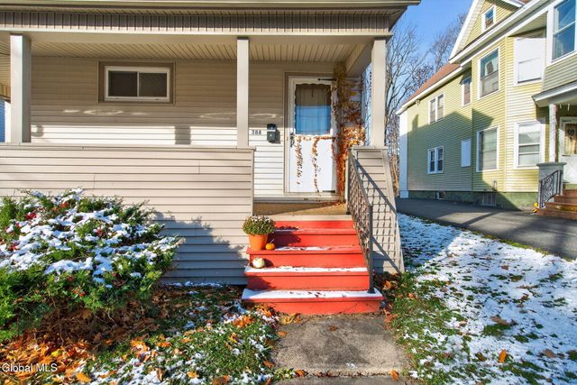 386-388 Locust Avenue, Amsterdam, NY 12010