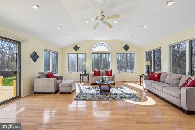 11 SILVER LAKE DR, Shamong, NJ 08088