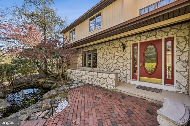 11 SILVER LAKE DR, Shamong, NJ 08088