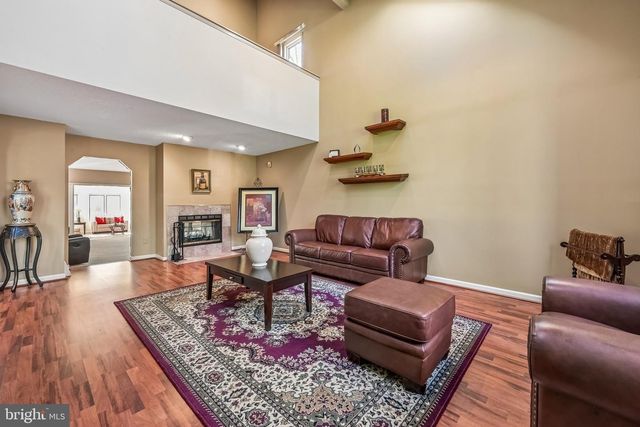 11 SILVER LAKE DR, Shamong, NJ 08088