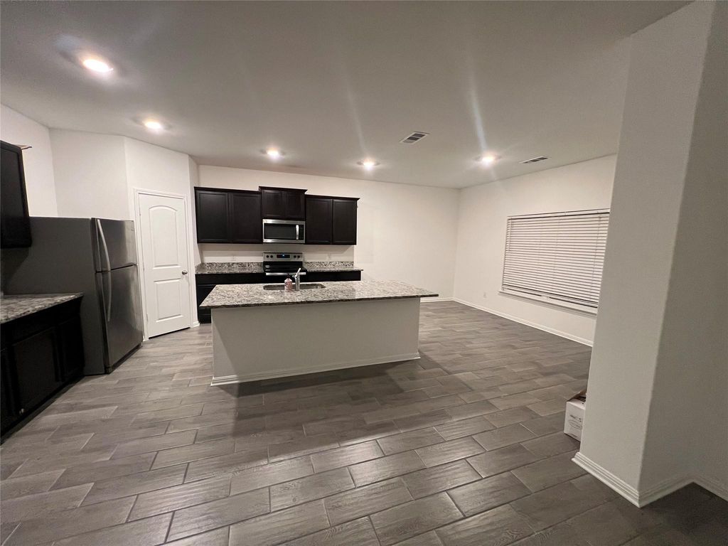 18413 Quiet Range DR, Elgin, TX 78621