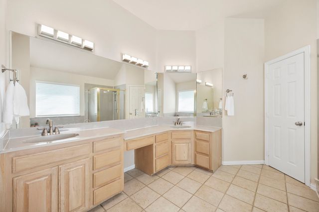 1157 Zajic Drive, Terrell, TX 75160