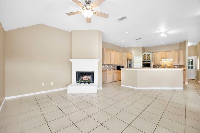 1157 Zajic Drive, Terrell, TX 75160