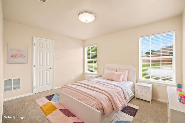 1157 Zajic Drive, Terrell, TX 75160