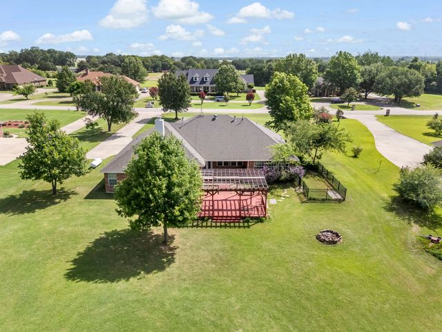 1157 Zajic Drive, Terrell, TX 75160