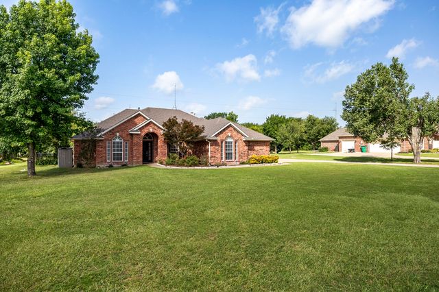 1157 Zajic Drive, Terrell, TX 75160