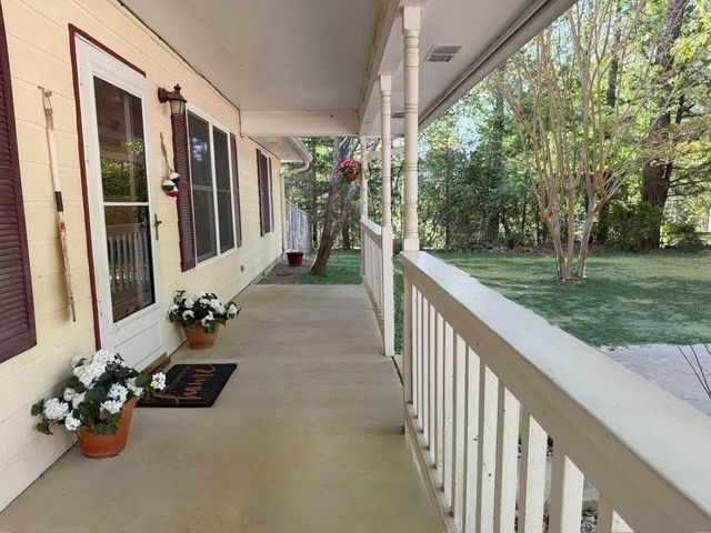 123 Sea Gull Drive, Livingston, TX 77351