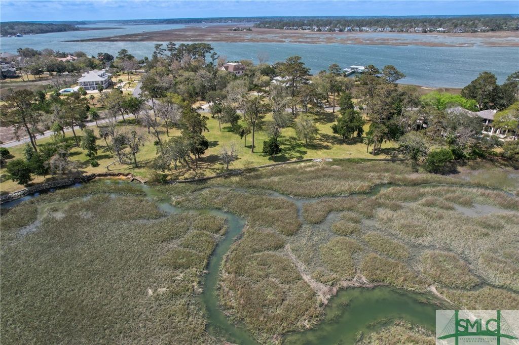 Image 1 of property listing at 2 The Point, Savannah, GA 31411