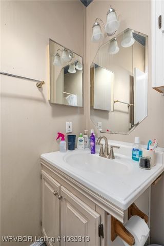 125 N HWY 252, Lavaca, AR 72941