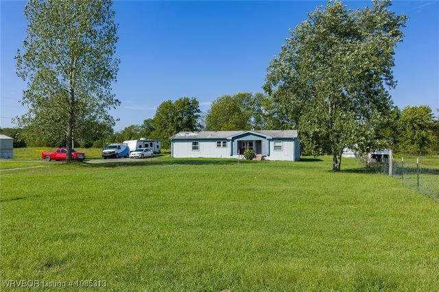 125 N HWY 252, Lavaca, AR 72941