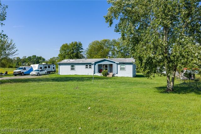 125 N HWY 252, Lavaca, AR 72941