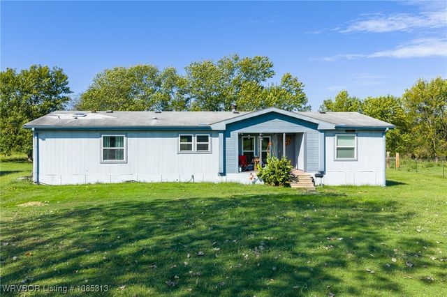 125 N HWY 252, Lavaca, AR 72941