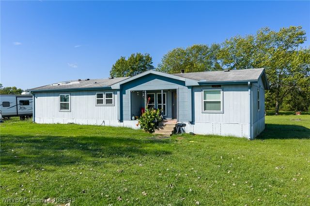 125 N HWY 252, Lavaca, AR 72941