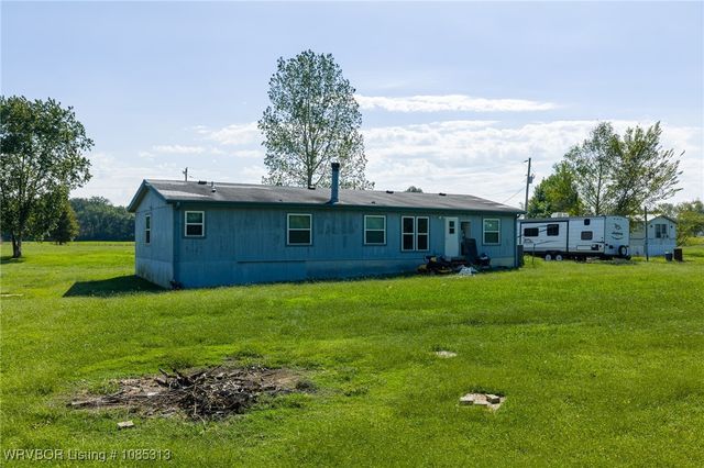 125 N HWY 252, Lavaca, AR 72941