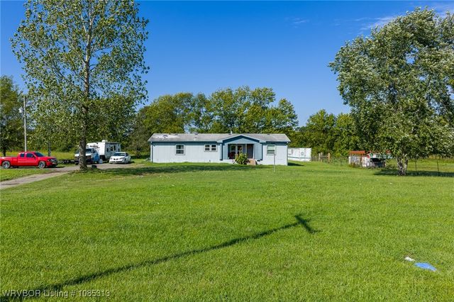 125 N HWY 252, Lavaca, AR 72941