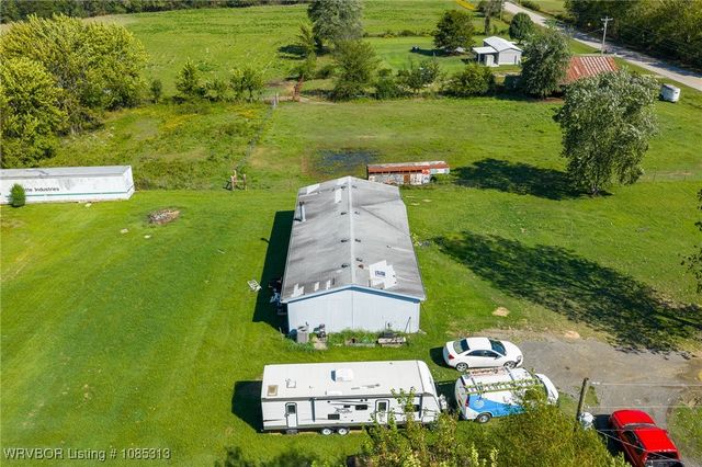 125 N HWY 252, Lavaca, AR 72941