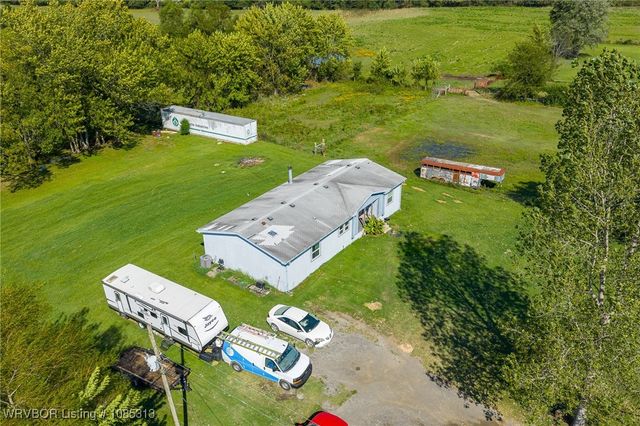 125 N HWY 252, Lavaca, AR 72941