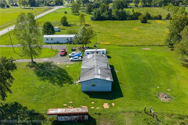 125 N HWY 252, Lavaca, AR 72941