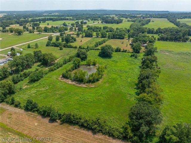 125 N HWY 252, Lavaca, AR 72941