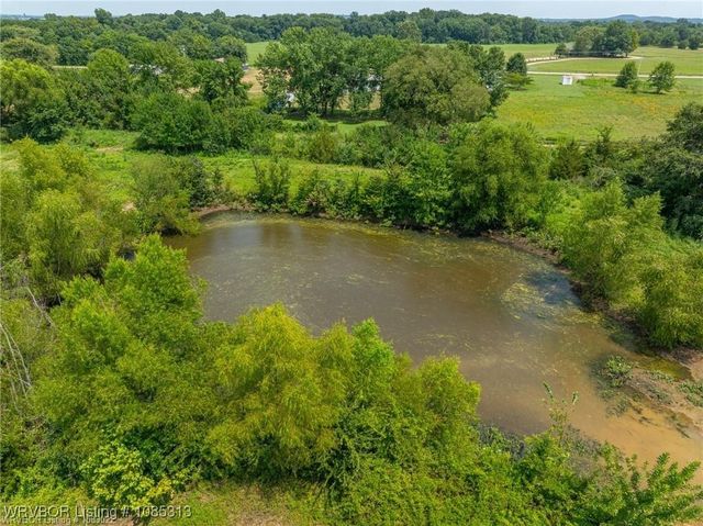 125 N HWY 252, Lavaca, AR 72941