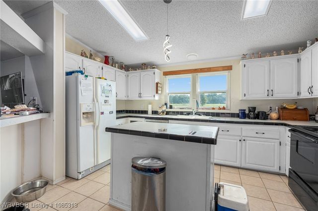 125 N HWY 252, Lavaca, AR 72941