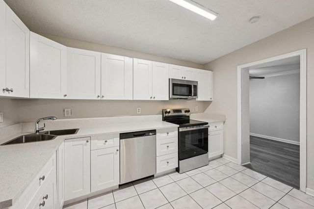 5618 Cinnamon Drive, West Palm Beach, FL 33415