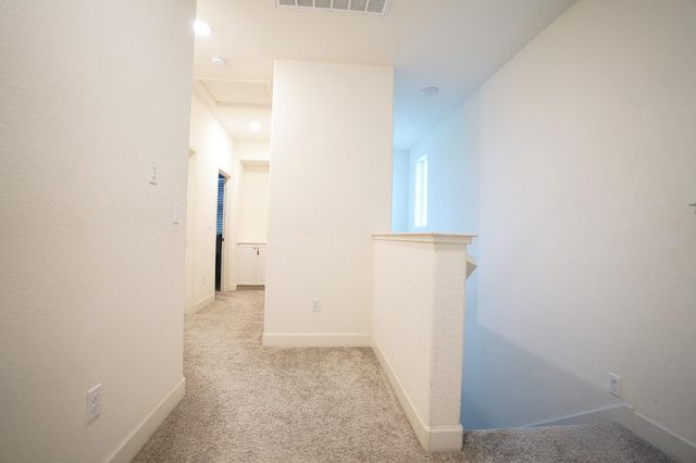 7929 Titan Dr, Antelope, CA 95843