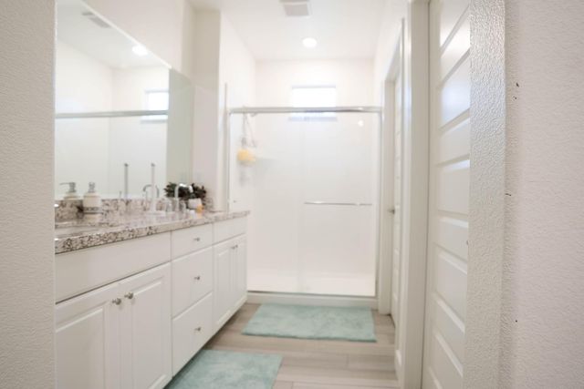 7929 Titan Dr, Antelope, CA 95843