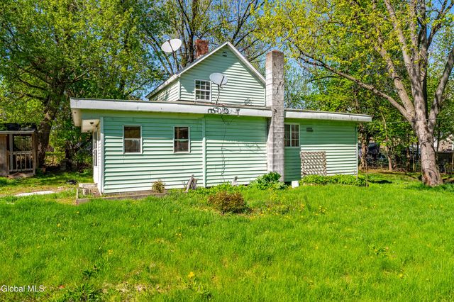 7 Clearwater Street, Ravena, NY 12143