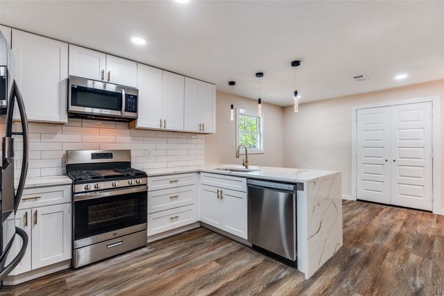 7812 Bruton Road, Dallas, TX 75217