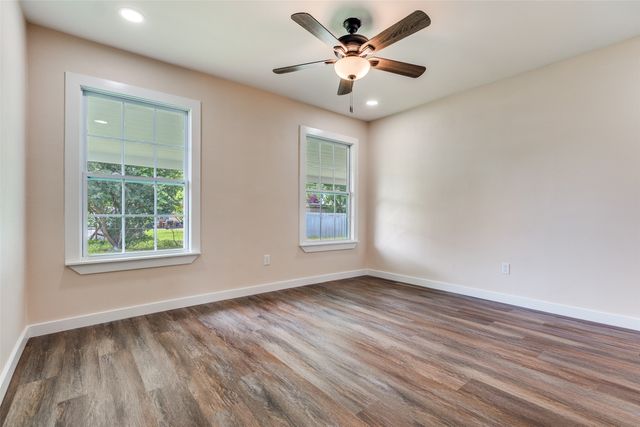7812 Bruton Road, Dallas, TX 75217