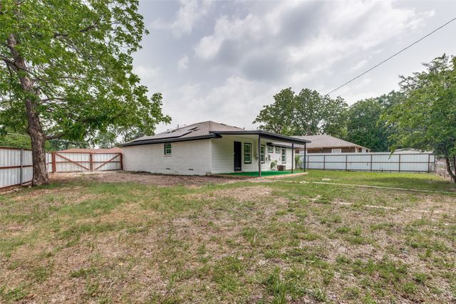 7812 Bruton Road, Dallas, TX 75217