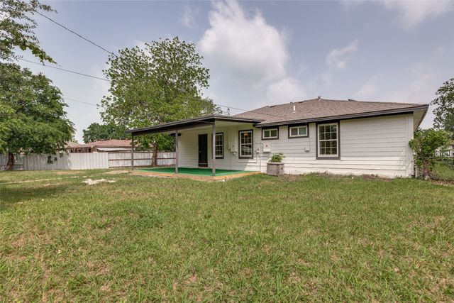 7812 Bruton Road, Dallas, TX 75217