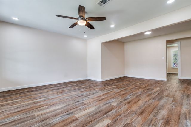 7812 Bruton Road, Dallas, TX 75217
