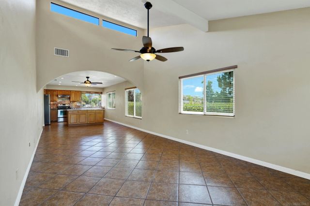 10395 Orozco, San Diego, CA 92124