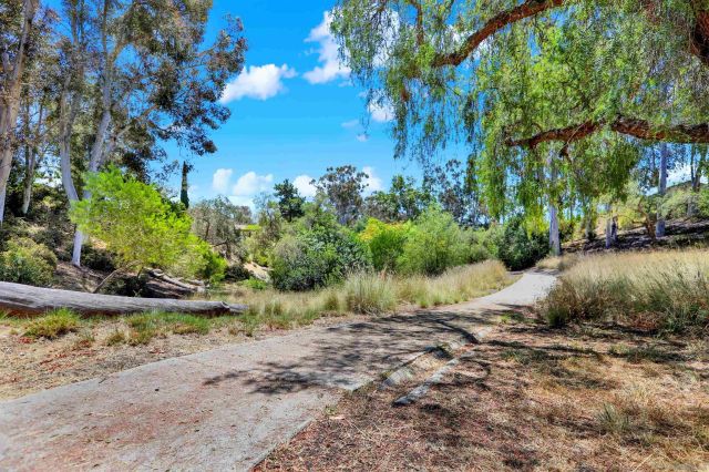 10395 Orozco, San Diego, CA 92124